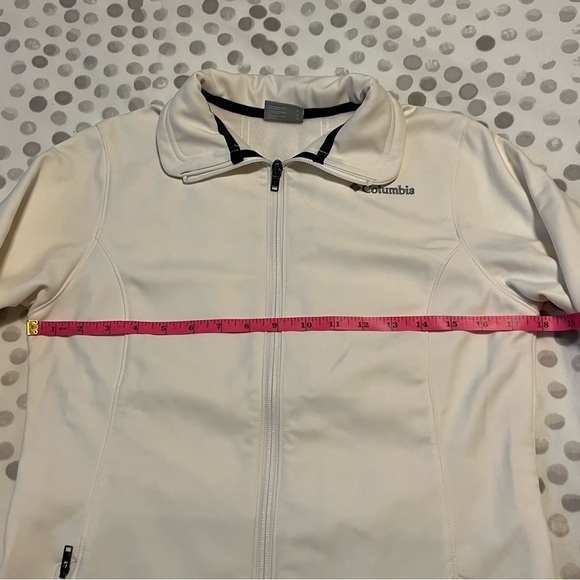 Columbia Soft Shell Off White Omni-Shield Full Zip Jacket Size Small - Picture 12 of 14